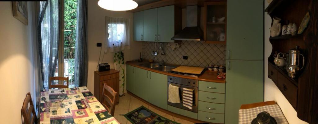The Trip House - Between The Center And The Sea - Free Wifi And Jacuzzi Catánia Buitenkant foto